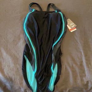Women’s Speedo Bathing suit